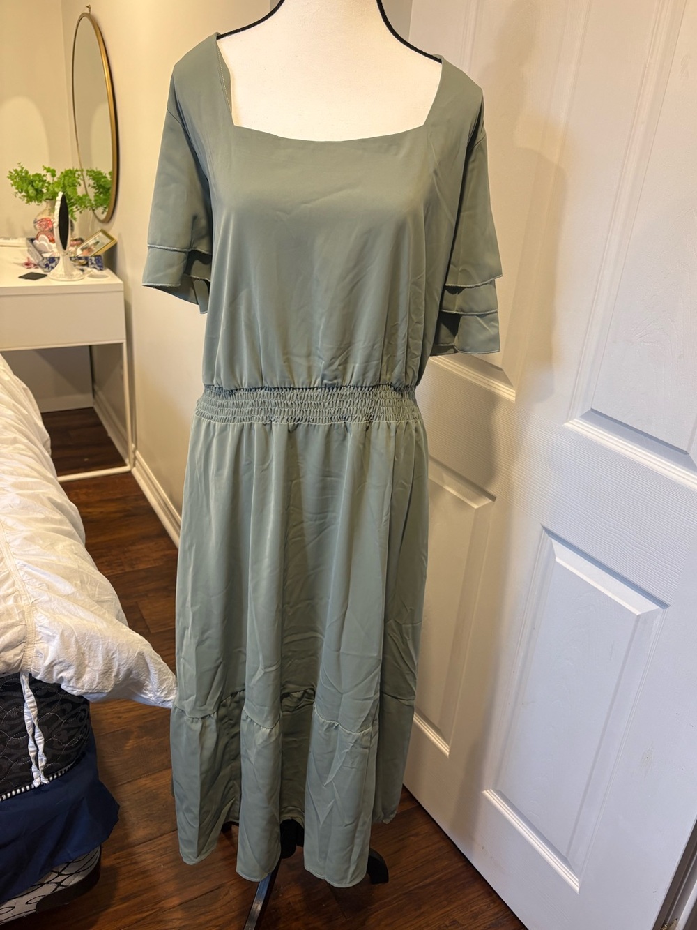 BloomChic Sage Green Ruffle Maxi Dress NWT Plus Size 4X
